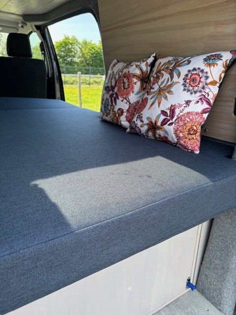 des coussins sur mesure pour mobil home
